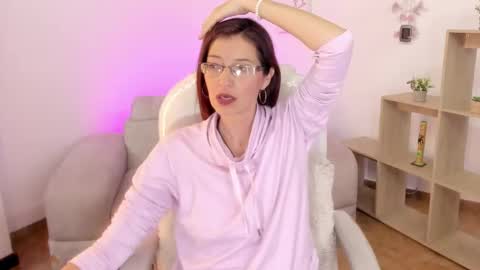 Antonella online show from 02/21/25, 06:15