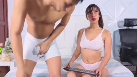 Antonella 20  Axel 23 online show from 02/22/26, 05:19