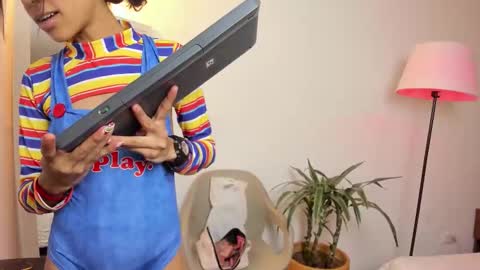 Antonella  online show from 01/12/26, 02:11