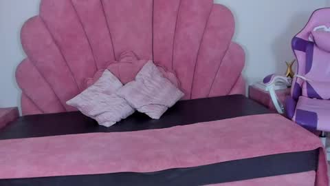 Snapshot of antonella_foxxxx chatting on 05/31/26, 08:21 antonella_foxxxx online show from 05/31/26, 08:21