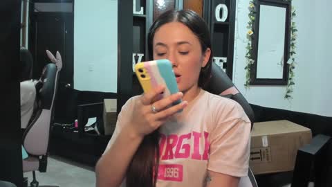 antonella  online show from 12/17/24, 07:37