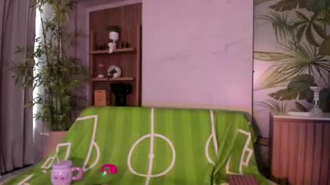 Snapshot of antonella_rossi24 chatting on 06/23/26, 08:07 Antonella Rossi online show from 06/23/26, 08:07