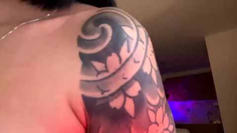 Anto  online show from 10/22/25, 01:17