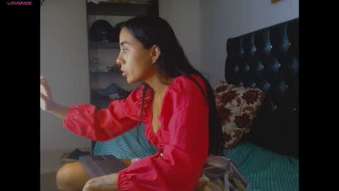 Snapshot of antonellaandnoah chatting on 01/06/25, 09:22 AntonellaAndNoah online show from 01/06/25, 09:22