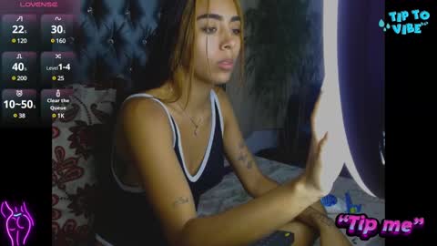 Snapshot of antonellaandnoah chatting on 02/12/25, 11:51 AntonellaAndNoah online show from 02/12/25, 11:51