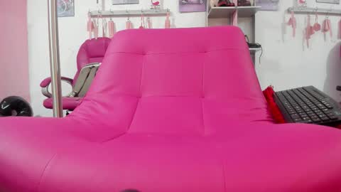 ANTONELLA online show from 09/16/25, 11:55