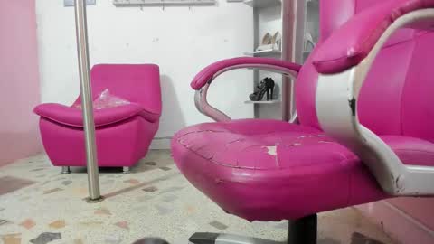 ANTONELLA online show from 11/17/25, 12:00