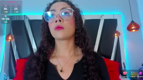 A N T O N E L L E  online show from 01/25/25, 11:34