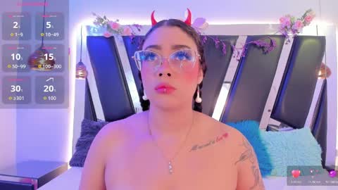 A N T O N E L L E  online show from 04/10/26, 11:15