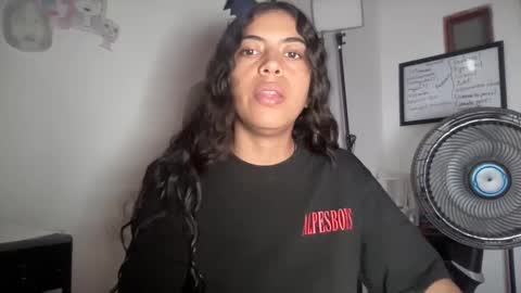 Antonia online show from 09/22/25, 02:02