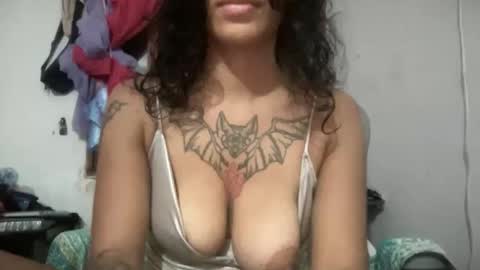 Snapshot of antoniabloom chatting on 05/26/26, 05:47 Antonia online show from 05/26/26, 05:47