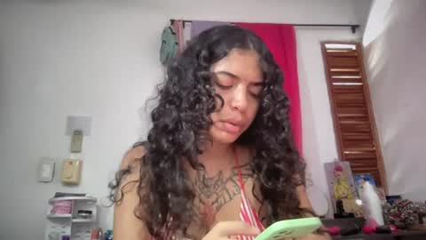 Antonia online show from 06/18/26, 05:39