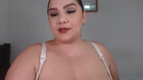 Snapshot of antoniamoreno82 chatting on 03/05/25, 09:37 antonia online show from 03/05/25, 09:37