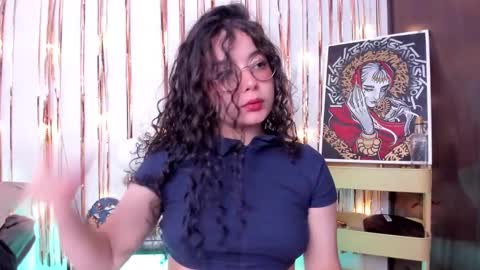 Antonia online show from 01/07/25, 03:14