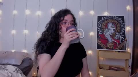 Antonia online show from 02/10/25, 02:08