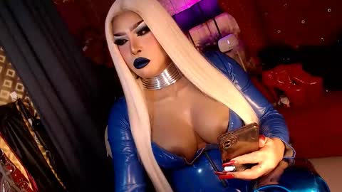 antoniasaints69 online show from 10/31/25, 02:18