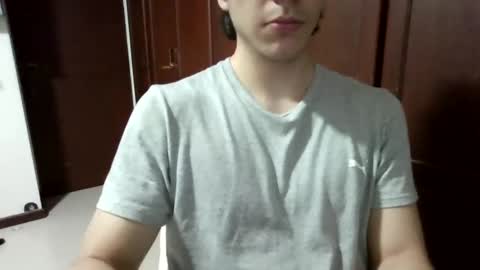 Snapshot of antonio_ricci chatting on 10/01/25, 01:44 antonio_ricci online show from 10/01/25, 01:44