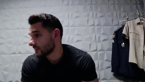 HI My name is Antonio online show from 09/10/25, 07:03