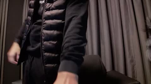 HI My name is Antonio online show from 09/30/25, 06:57