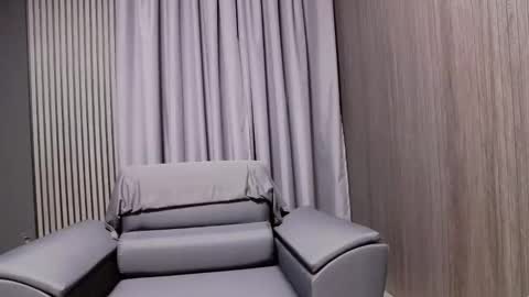 HI My name is Antonio online show from 11/12/25, 07:57