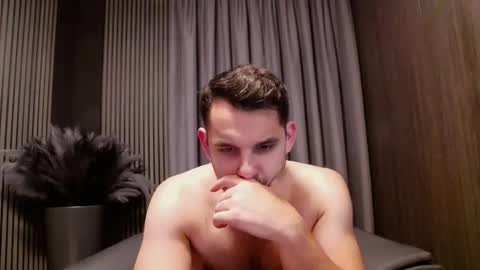 HI My name is Antonio online show from 12/20/25, 08:27