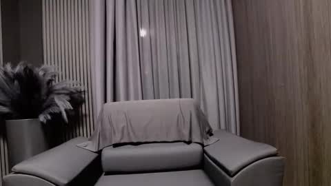 HI My name is Antonio online show from 04/19/26, 06:43