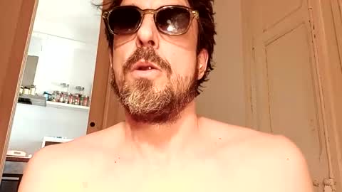 Snapshot of antoniovictory chatting on 02/07/26, 01:15 antoniovictory online show from 02/07/26, 01:15