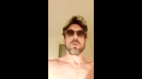 Snapshot of antoniovictory chatting on 02/13/26, 01:12 antoniovictory online show from 02/13/26, 01:12