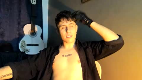 antonnello_ online show from 10/22/25, 07:30