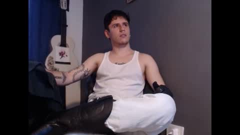 antonnello_ online show from 01/08/26, 05:26