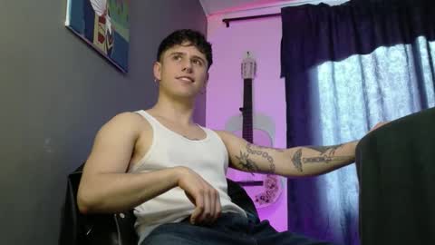 Snapshot of antonnello_ chatting on 05/12/26, 07:44 antonnello_ online show from 05/12/26, 07:44