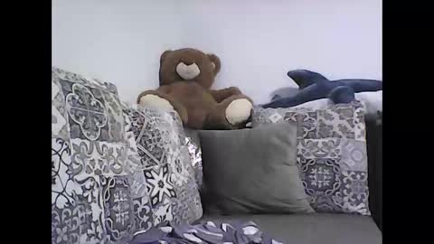 Antonny and Kaia online show from 12/17/25, 05:52