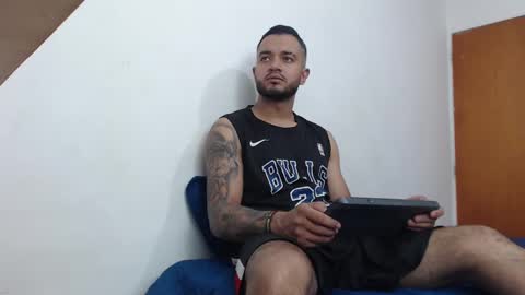 antony_smithh online show from 02/05/25, 07:10