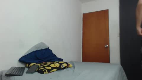 antony_smithh online show from 02/06/25, 09:38