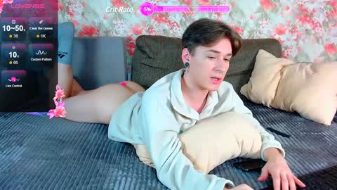 YummyTony online show from 01/28/25, 07:21