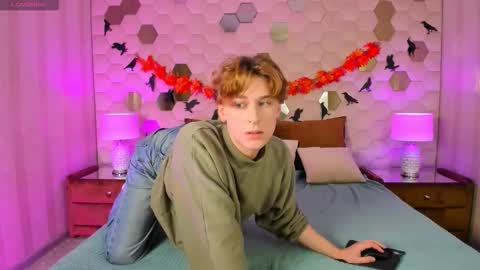 YummyTony online show from 10/29/25, 08:21