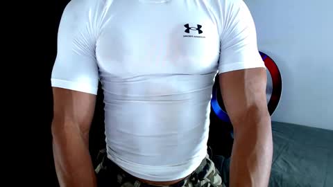 Instagram miguelangel1802  online show from 02/16/26, 04:58