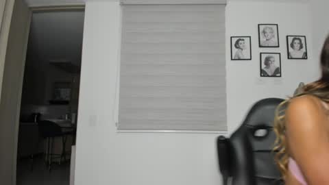 Maria Antonia online show from 12/22/24, 11:41