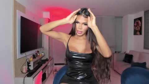 Maria Antonia online show from 09/18/25, 12:01