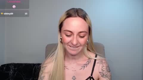 Snapshot of anttoniia chatting on 02/06/25, 02:00 Antonia online show from 02/06/25, 02:00