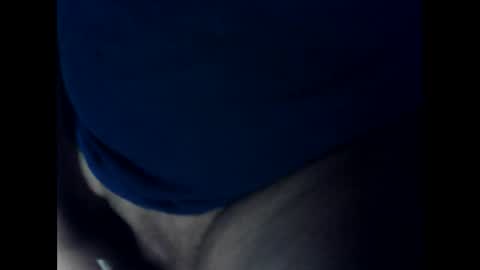 Snapshot of antxon12 chatting on 12/27/24, 11:21 antxon12 online show from 12/27/24, 11:21