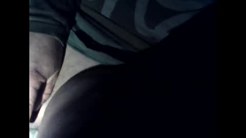 Snapshot of antxon12 chatting on 01/04/25, 04:43 antxon12 online show from 01/04/25, 04:43