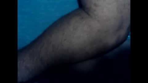 Snapshot of antxon12 chatting on 10/23/25, 02:55 antxon12 online show from 10/23/25, 02:55