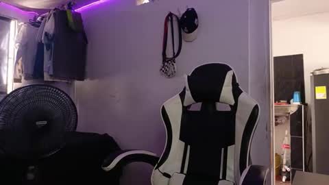 AnuarDHM online show from 01/14/26, 04:56