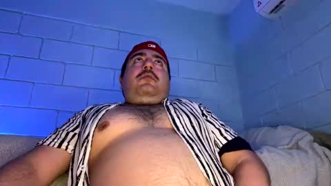 Snapshot of anuarfox chatting on 02/18/25, 07:21 AnuarFox online show from 02/18/25, 07:21