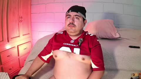 Snapshot of anuarfox chatting on 09/23/25, 09:56 AnuarFox online show from 09/23/25, 09:56