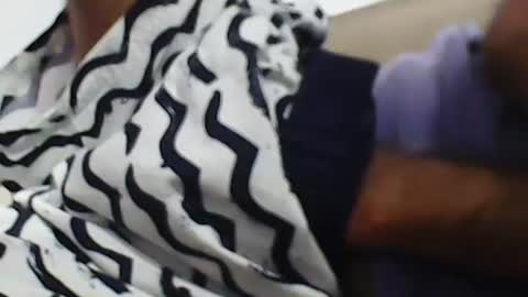 Snapshot of anupam373 chatting on 03/03/25, 10:28 anupam373 online show from 03/03/25, 10:28