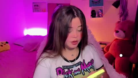   Independent model  online show from 02/24/25, 01:35