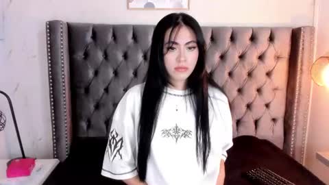 anya_belth online show from 07/16/26, 07:20