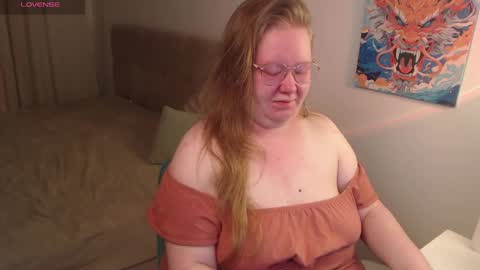 Snapshot of anya_muna chatting on 04/01/26, 07:00 Anya Muna online show from 04/01/26, 07:00